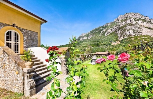 Giungano House | Countryhousefelicia vacation homes in cilento a few km from the sea and Paestum