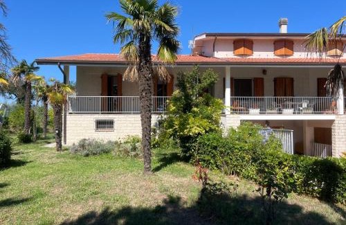Scapezzano Apartment | CountryShore