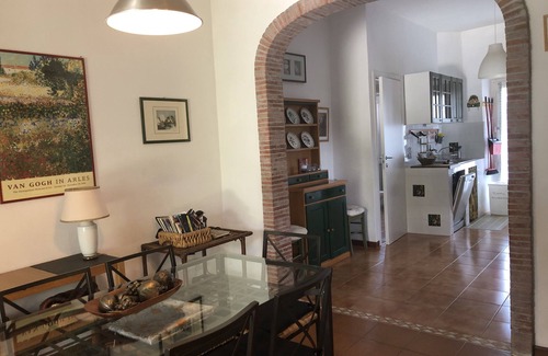 Zona XXVI Castel di Decima Apartment | Countryside apartment with pool, jacuzzi and beautiful park