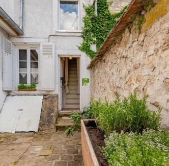 Samois-sur-Seine Apartment | Countryside Cottage samois-sur-seine
