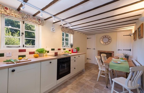 Itteringham Cottage | Countryside cottage with WiFi & free private parking close to Blickling Hall
