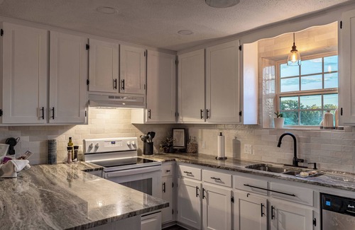 Rockdale House | Countryside Deluxe Suite | The Perfect Getaway