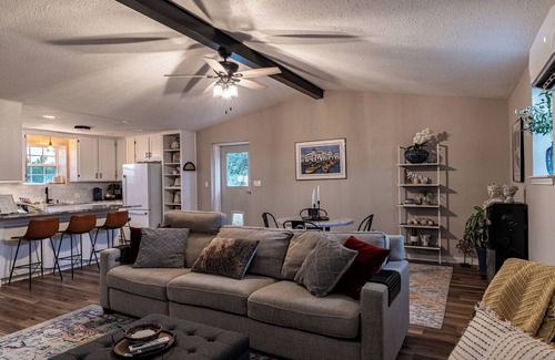 Rockdale House | Countryside Deluxe Suite | The Perfect Getaway