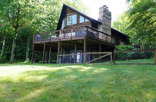 Argyle House | Countryside Estate/Lake Rights/sleep 30 people.
