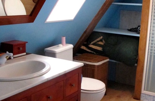 Angoisse House | Countryside gite, build in stones of Limousin in the midst of an apple orchard