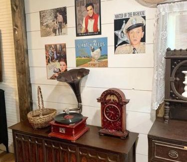 Pickens House | Countryside Haven