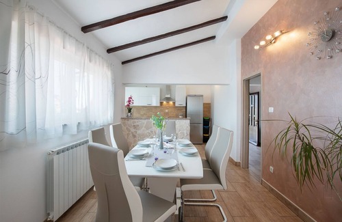 Sajini Apartment | Countryside holiday apartment for 6 persons, tranquil village retreat