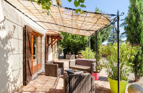 Renaison House | Countryside holiday home with pool