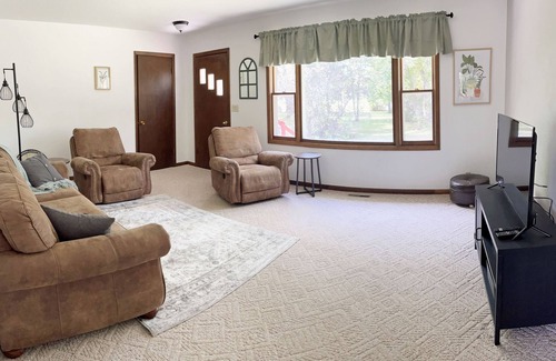 Alexandria Other | Countryside Home, Dog Friendly, Large Yard, Near Several Lakes