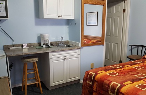 Okanagan-Similkameen Hotel | Countryside Inn