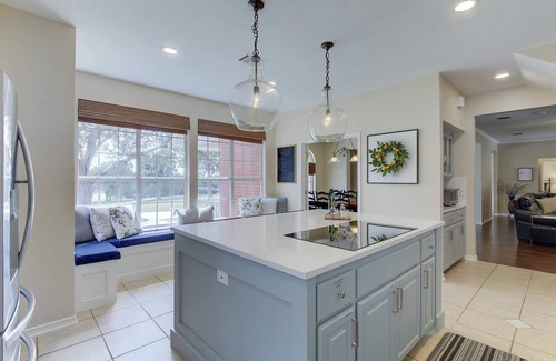 Brushy Creek House | Countryside Manor & Cottage with Pool by Whitetail Rentals