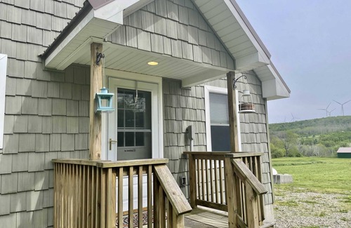 Cherry Creek Cabin | Countryside Retreat - Cabin 1