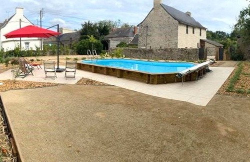 Pannece Cottage | Countryside Retreat with Private Pool, Fireplace, and Electric Bike