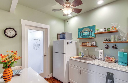 Centerville Apartment | Countryside Vacation Rental in Paola!