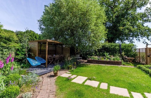 Aldborough House | Countryside Victorian schoolhouse, full of character and history, close to Holt.