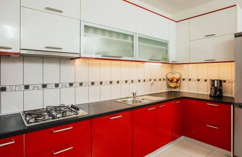 Kamenmost House | Countryside Villa Tajo - Four Bedroom Holiday Home with Swimming Pool