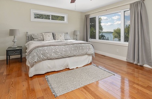 Milford House | County Lakehouse
