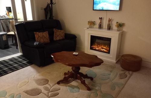 West Kilbride Apartment | Couple's Retreat-West Kilbride