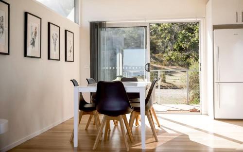 Alonnah House | Couples Getaway on Bruny Island