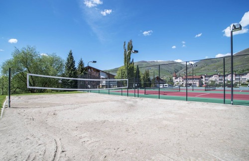 Midway Villa | Couples Getaway~Skiing, Hot Spring, Park City Resorts Villa 2029