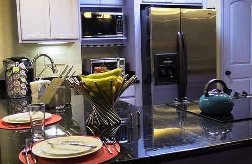 Saint Roch House | Couples Getaway