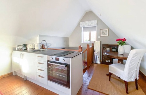 Bury St Edmunds Apartment | Couples Retreat Nr. Bury St Edmunds - Pet Friendly