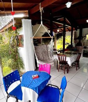 Imarui House | Couples' Retreat with Pool and Hot Tub