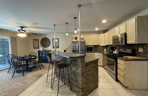 Fort Collins Apartment | Couples Retreat With Hot Tub, Sauna and Steam Room