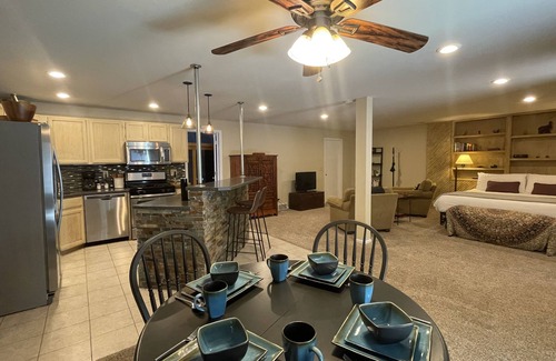 Fort Collins Apartment | Couples Retreat With Hot Tub, Sauna and Steam Room