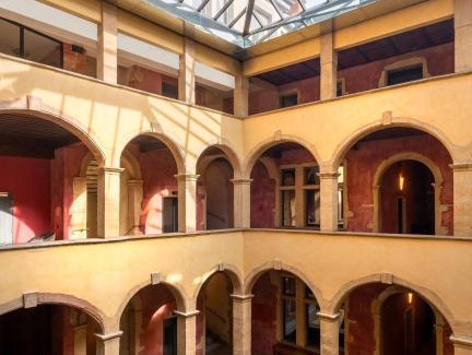 Old Lyon Hotel | Cour des Loges Lyon, A Radisson Collection Hotel