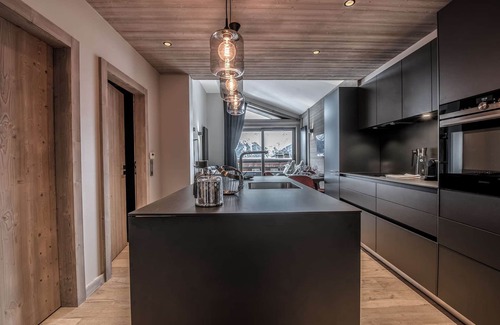 Courchevel Apartment | Courchevel 1550 - 5 people - resort center