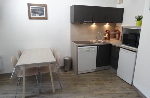 La Perriere Apartment | Courchevel La Tania : 2 rooms 36m², covered parking, WIFI - skis at your feet