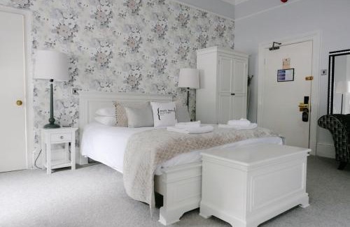 Bridgend House | Court Colman Manor