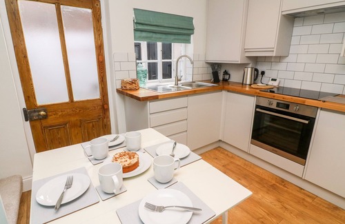 Ripon Cottage | COURT COTTAGE, pet friendly, character holiday cottage in Ripon