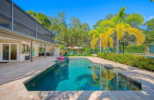 Seminole House | Court Haven Paradise: Your All-In-One Getaway