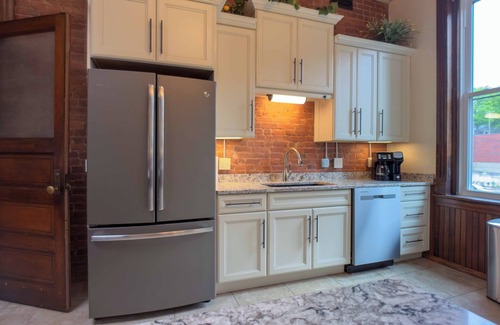 Clarksburg Apartment | Court St Suite, Court St Suite Check-in/Out at 1p.m.