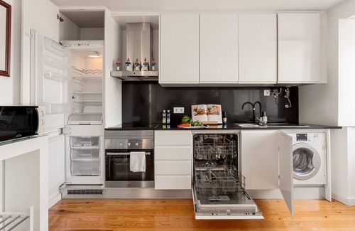 Sacramento Apartment | Courtesy Chiado STYLISH & GREAT VIEW