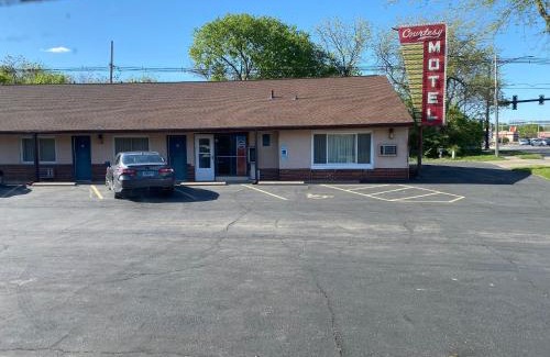 Urbana Hotel | COURTESY MOTEL
