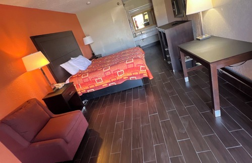 South Arlington Hotel | CourtesyStay