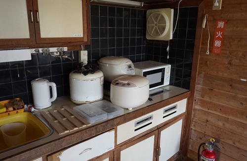 Ihama Cottage | Courtside detached house for 20 people Free linen/Kamo-gun Shizuoka