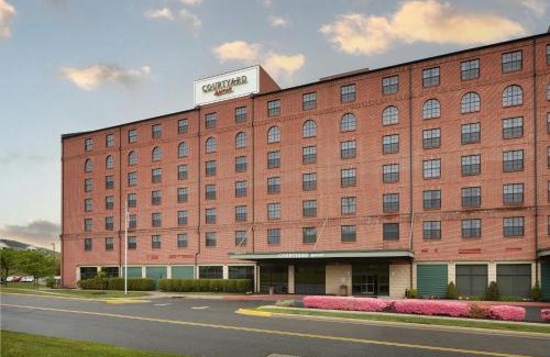 Aberdeen Hotel | Courtyard Aberdeen at Ripken Stadium
