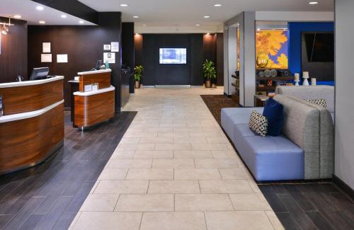 Suwanee Hotel | Courtyard Atlanta Suwanee