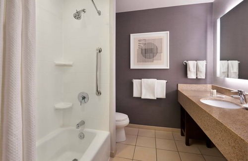 Township of Woolwich Hotel | Courtyard by Marriott Waterloo St. Jacobs