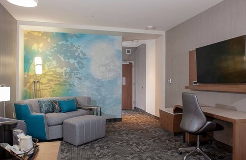 Town and Country Hotel | Courtyard by Marriott St. Louis West County