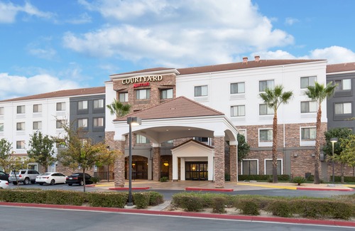 Rancho Cucamonga Hotel | Courtyard by Marriott Rancho Cucamonga