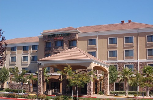 Rancho Cucamonga Hotel | Courtyard by Marriott Rancho Cucamonga