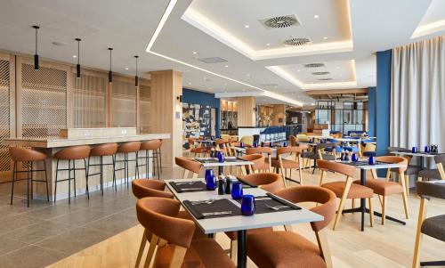 Newcastle-Under-Lyme Hotel | Courtyard by Marriott Stoke on Trent Staffordshire