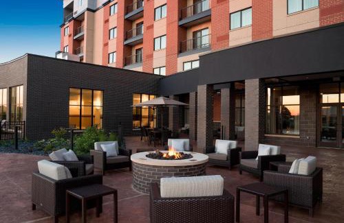 Mount Pleasant Hotel | Courtyard by Marriott Mt. Pleasant at Central Michigan University