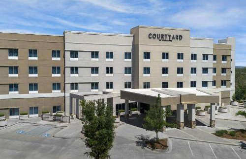 Town Center Hotel | Courtyard by Marriott Atlanta Kennesaw