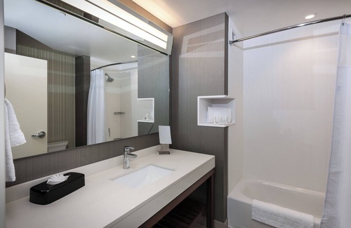 Littleton Hotel | Courtyard by Marriott Boston Littleton